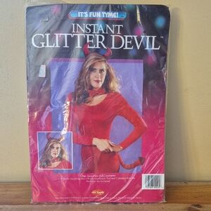 NEW Instant Glitter Devil Accessories - Red